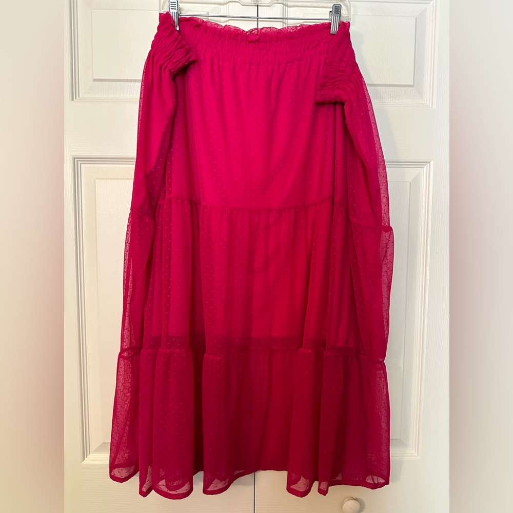EUC Lauren Conrad fuscia maxi skirt